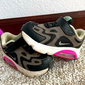 Nike Air Max 200 - Toddler Size 7C